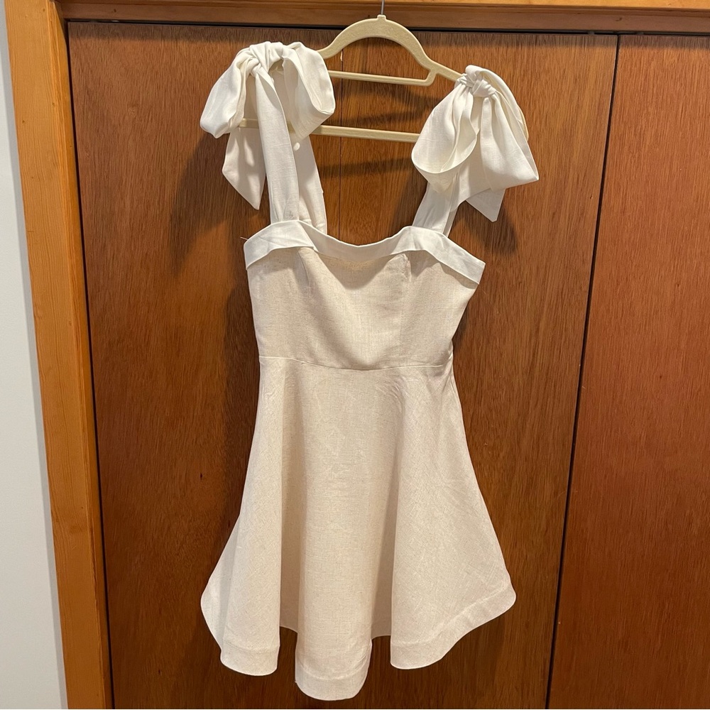Mini dress